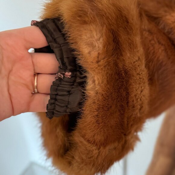 Excellent Condition Real Vintage Fur Coat - S/M - Picture 8 of 9